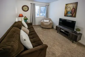 Homey Suite 2Br+2Bath-Self Check-In&Free Parking - Image 2