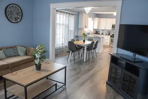 Charming 4-bedroom house in Nims/lakeshore! - Image 3