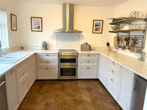 Sleeps 6, Spacious holiday home on the Tarka Trail - Image 5