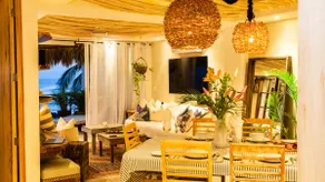 Luxury Oceanfront Condo - Steps to Restaurant Row! - Image 2