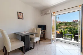 Ignacija 3 - Apartment 4+1, 150 m from the beach - Image 4