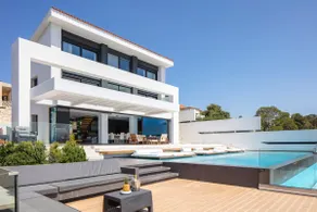 Regal Residence - Image 2