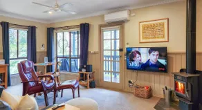 Tarilta Cottage · fireplace, spa bath, forest view - Image 3