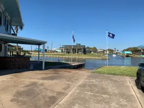 Keepin' It Reel: Fishing Paradise - Private Ramp - Image 3