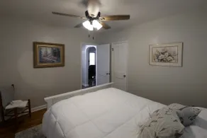 Sharp 3 BR Near Campus & Hospital w/ Gym - Image 4
