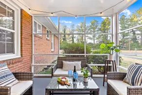 *Monthly* Namastay Oasis near Carytown & Maymont - Image 5