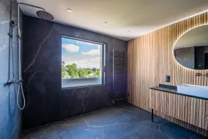 Bed & Views - The Canopy Suite - Image 3