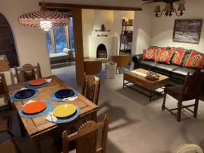Magpie's Nest: Mountain Retreat w/Chef's Kitchen - Image 3