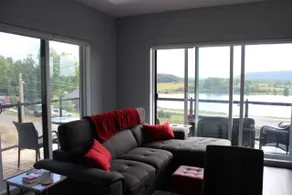 Beautiful cottage (1 bedroom) (GST & QST included) - Image 5
