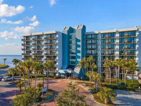 Sandestin Bayfront Studio with balcony and breathtaking views - Image 4