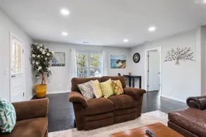 Beautiful Marietta GA 3 Bedroom 2 and a half Bath - Image 4