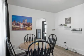 Charming home minutes from Downtown Des Moines - Image 5