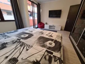 Medius Park Apartment - Image 4
