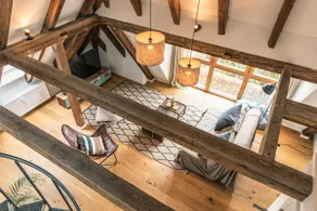 Modern and cozy loft in a central location. - Image 2