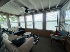 Live & Love Life on the Lake at Sunset Cottage! - Image 4