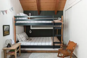 The Lake Arrowhead Chalet at Orchard Bay - Image 5
