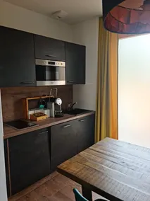 ”Roi Dagobert” Apartment Suite - Image 2