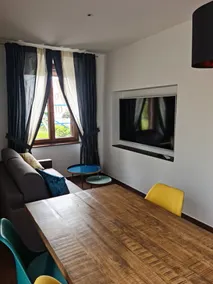 ”Roi Dagobert” Apartment Suite - Image 3