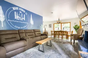 Adventure house under the redwoods, with spa! - Image 5