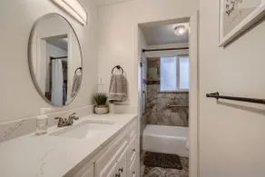 PetFriendly 6BR 3BATH Family & Work-Friendly Home! - Image 5