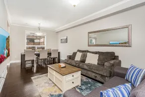 Luxurious Spacious Dream Home with Parking! - Image 4