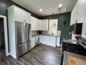 Sunset Farmhouse with Ocean View, Great Location! - Image 5