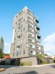 PANORAMIC APARTMENT WITH VIEWS OF ALL OF SANTIAGO - Image 2
