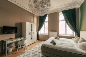 *Grand Boho* Spacious comfort with balcony, Mitte - Image 2