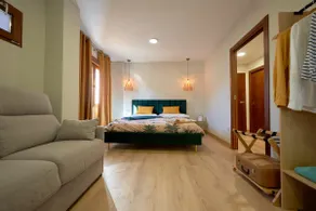 ”Casa de las Argollas” apartment with parking - Image 3