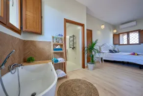 ”Casa de las Argollas” apartment with parking - Image 2