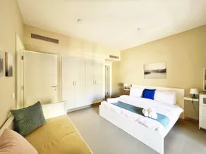 Minimal & Central 1BDR Apt Abu Tig Marina - Image 5