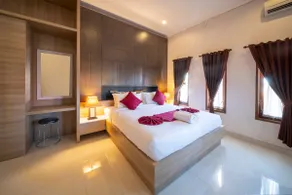 ANINDIRA CANGGU LUXURY VILLA - Image 2