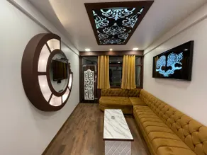 The Hollywood Hills Estate -2Bhk - Image 4