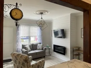 \"Jellybean row\" Main Floor 1 Bedroom Apt- Downtown - Image 3