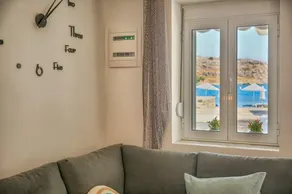 Haraki Acqua e Sole Ground Floor House - Image 2