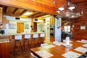 Cozy Log Cabin - Lakefront 2 Boat Lifts 2 Jet Ski Lift FirePit 1Gig WiFi - Image 3