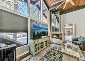 Entire Townhome, South Lake Tahoe. - Image 5