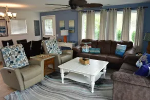Golf Oscoda-<129 Steps to Lake Huron Beach-3BR 2BA - Image 5