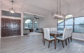 Close to the Stadium w POOL 4 bedrooms & 3 bath. - Image 4
