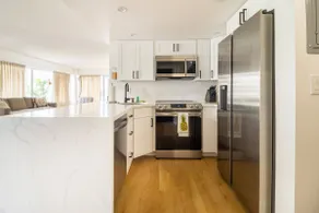 City & Palm View Oceanfront Bliss w/ Free Parking - Image 3