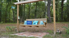 Adorable cabin near Beaufort on Coosaw Island! - Image 5