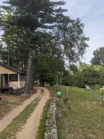 D. Chief's Lodge Cheerful Cabin at the Camp - Image 4