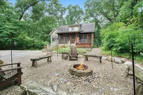 Private Forest Road to Upscale Lodge w/ Hot Tub, Sauna, Golf Cart, Bocci Court - Image 3
