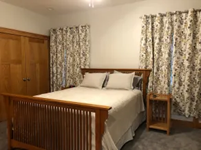 Luxury Home Away from Home - Image 4