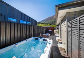 Twin Rivers Spa Retreat - Image 5