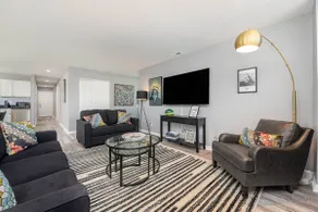 Funky Firehouse Renovated into Modern 2 BDR/1 Bath - Image 4