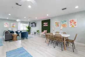 Downtown Beach Home w/FREE Beach Cabana membership - Image 3