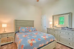 Historic Church Hill | Pet-Friendly Apartment - Image 5
