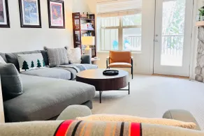 Cheerful 2 bedroom townhome in Collins Lake - Image 4