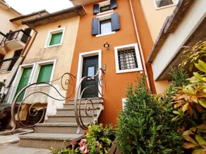 Mountain Sanctuary: BIG HOUSE, 55 from Verona - Image 5